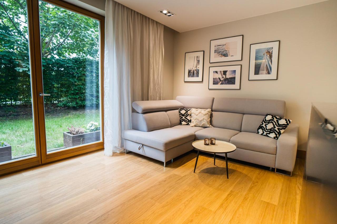 White Home Gdansk Exterior photo